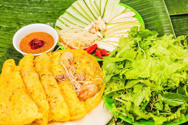 Bánh xèo là món ăn không thể cưỡng lại